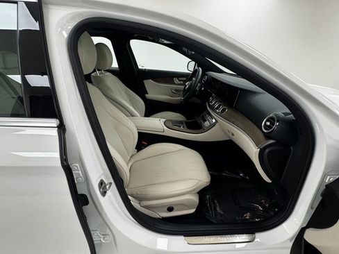 Used 2023 Mercedes-Benz E 350 Sedan image 14