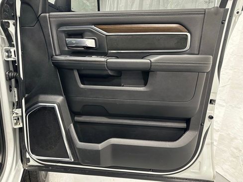 Used 2024 RAM 2500 Laramie image 56