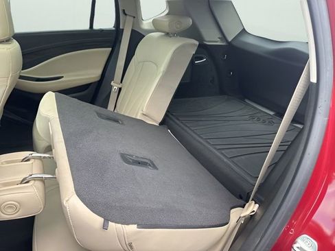 Used 2019 Buick Envision Essence AWD/4WD image 34