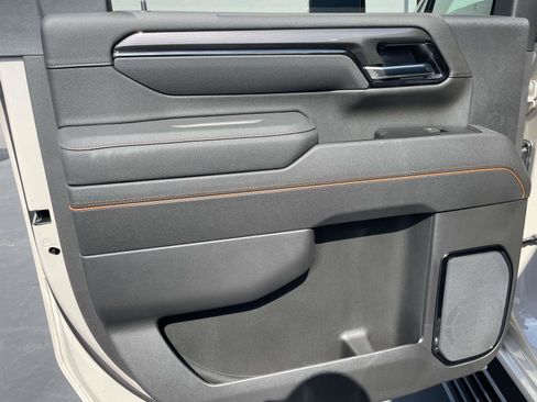 New 2026 GMC Sierra 2500 AT4 w/ AT4 Premium Plus Package image 23