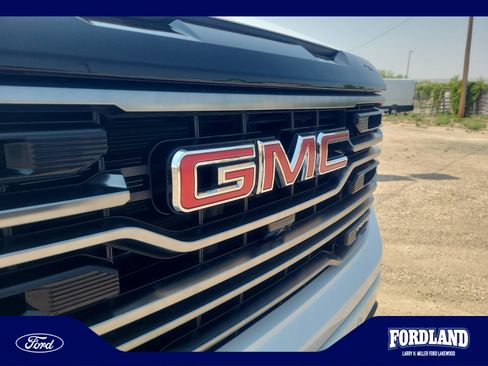 Used 2025 GMC Sierra 1500 AT4 w/ AT4 Premium Package AWD/4WD image 23
