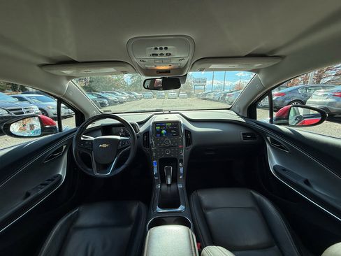 Used 2012 Chevrolet Volt Premium w/ Premium Trim Package image 29