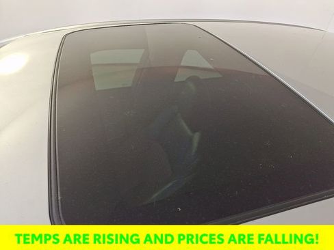 Certified 2025 Toyota Corolla XSE image 17