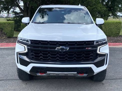 Used 2023 Chevrolet Tahoe Z71 w/ Luxury Package AWD/4WD image 14
