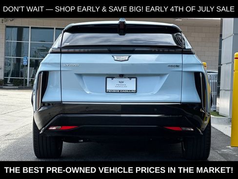 Used 2024 Cadillac Lyriq Luxury RWD image 5