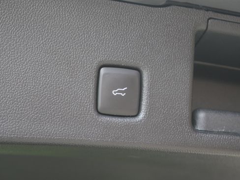 Certified 2024 Ford Escape Active AWD/4WD image 23