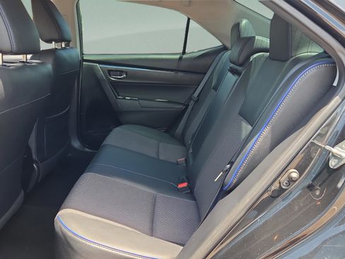 Used 2017 Toyota Corolla SE FWD image 10