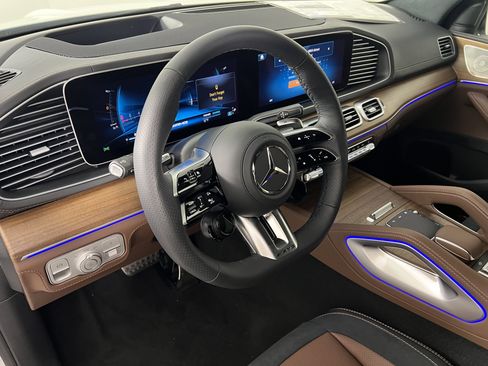 New 2025 Mercedes-Benz GLE 63 AMG S image 18