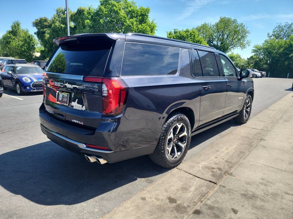 Certified 2025 GMC Yukon XL AT4 w/ AT4 Premium Plus Package AWD/4WD image 8