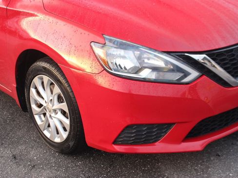 Used 2017 Nissan Sentra SV w/ Style Package image 8