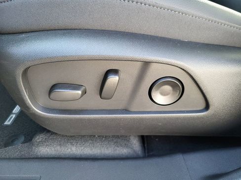 New 2026 GMC Terrain Denali image 9