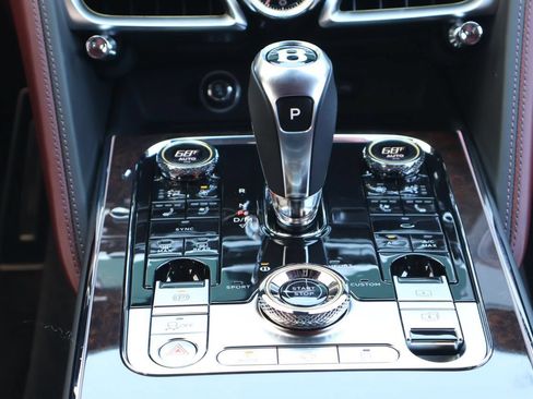 New 2026 Bentley Flying Spur Plug-In Hybrid AWD/4WD image 20