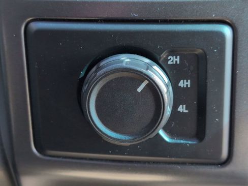 Used 2018 Ford F150 XLT w/ Equipment Group 302A Luxury image 25