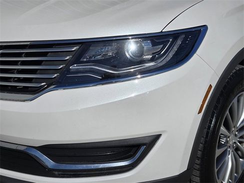 Used 2017 Lincoln MKX Select w/ Select Plus Package image 12