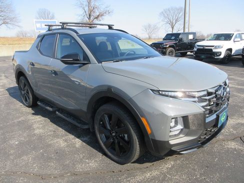 Used 2023 Hyundai Santa Cruz Night image 7