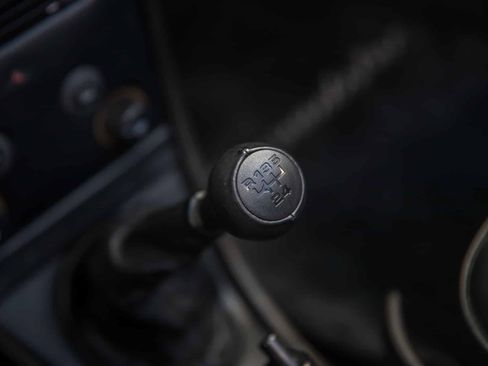 Used 1989 Porsche 911 Carrera RWD image 26
