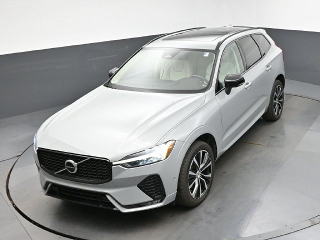 Used 2024 Volvo XC60 B5 Plus w/ Protection Package Premier AWD/4WD image 43