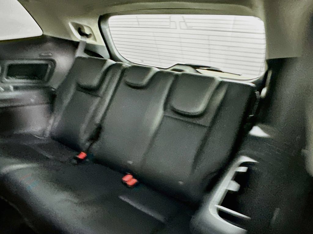 Used 2021 Subaru Ascent Limited w/ Technology Package AWD/4WD image 28