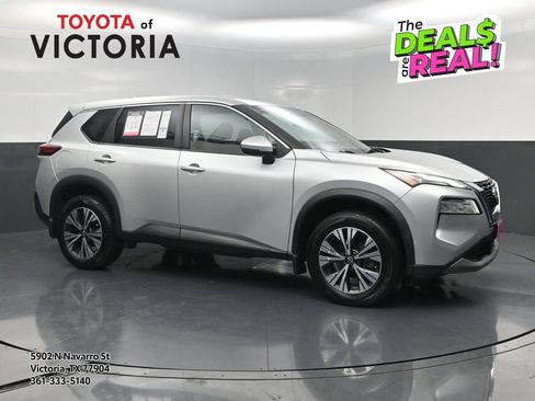 Used 2022 Nissan Rogue SV AWD/4WD image 1