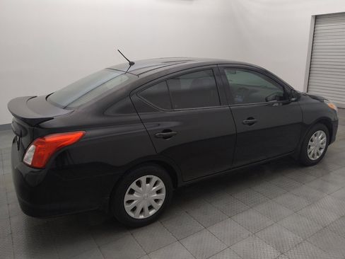 Used 2019 Nissan Versa S Plus FWD image 10