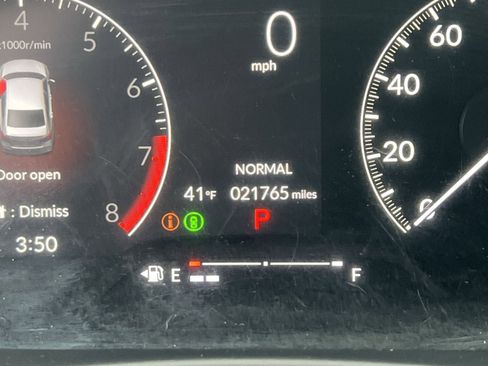 Used 2023 Honda Civic Sport image 15