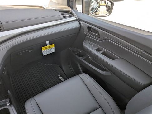 New 2026 Honda Odyssey EX-L image 17