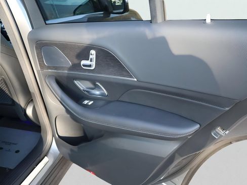 Certified 2026 Mercedes-Benz GLE 350 4MATIC image 18