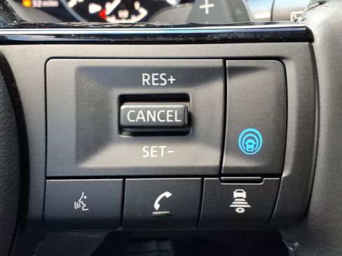 Certified 2023 Nissan Rogue SL w/ SL Premium Package image 33