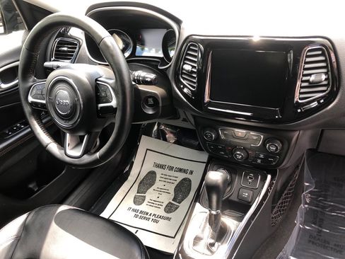 Used 2018 Jeep Compass Limited AWD/4WD image 25
