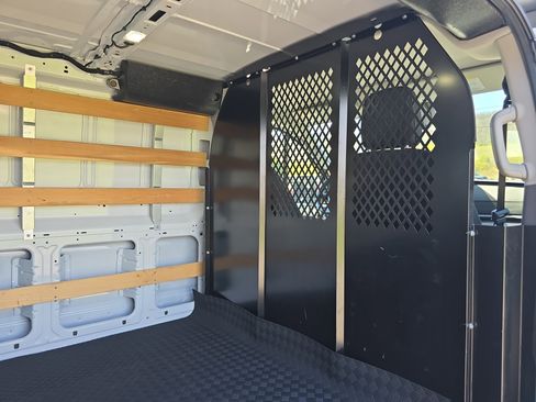 Used 2024 Ford Transit 250 Low Roof w/ Exterior Upgrade Package RWD image 16