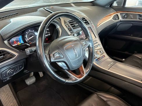 Used 2019 Lincoln MKZ Reserve image 2