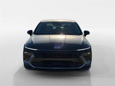 Certified 2025 Hyundai Sonata Limited image 15