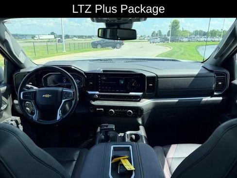 Certified 2022 Chevrolet Silverado 1500 LTZ AWD/4WD image 7