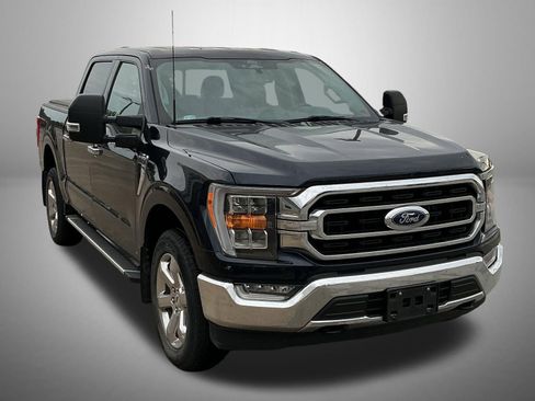 Used 2022 Ford F150 XLT w/ Equipment Group 302A High AWD/4WD image 2