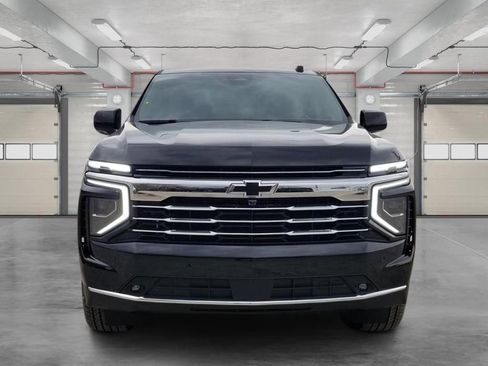 New 2026 Chevrolet Tahoe LT image 2