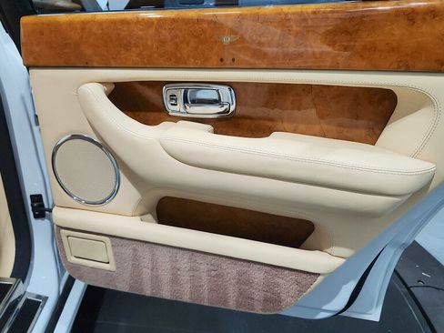 Used 2003 Bentley Arnage R RWD image 32
