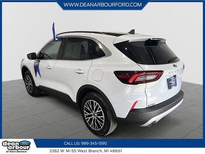 Certified 2025 Ford Escape SE