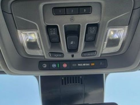 Used 2024 GMC Sierra 2500 SLT w/ SLT Premium Package image 72