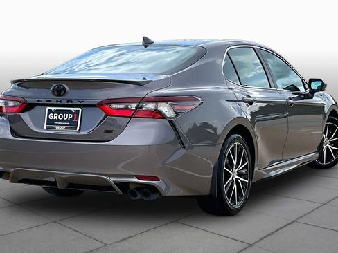 Used 2024 Toyota Camry SE w/ Convenience Package FWD image 13