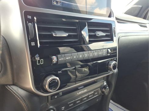 Used 2023 Lexus GX 460 Premium w/ Premium Plus Package AWD/4WD image 11