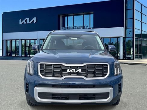 New 2025 Kia Telluride S image 7