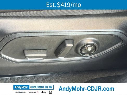 Used 2023 Jeep Grand Cherokee L Limited w/ Luxury Tech Group II AWD/4WD image 15