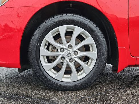 Used 2018 Nissan Sentra SV image 13