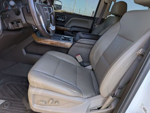 Used 2018 GMC Sierra 1500 SLT image 14