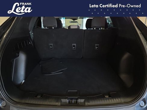 Used 2022 Ford Escape SE w/ Convenience Package FWD image 24