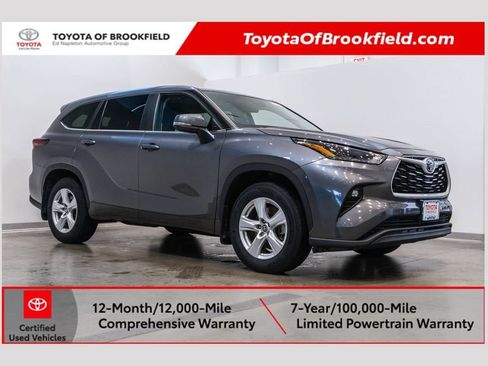 Certified 2025 Toyota Highlander LE AWD/4WD image 1