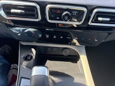 New 2026 Nissan Sentra SL w/ Floor Mat Package FWD image 17