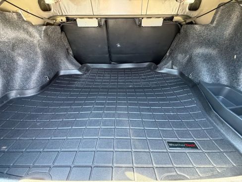 Used 2010 Toyota Corolla S image 10