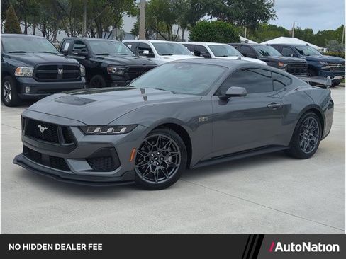 Used 2025 Ford Mustang GT RWD image 1