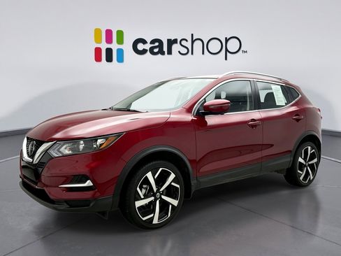 Used 2022 Nissan Rogue Sport SL AWD/4WD image 1